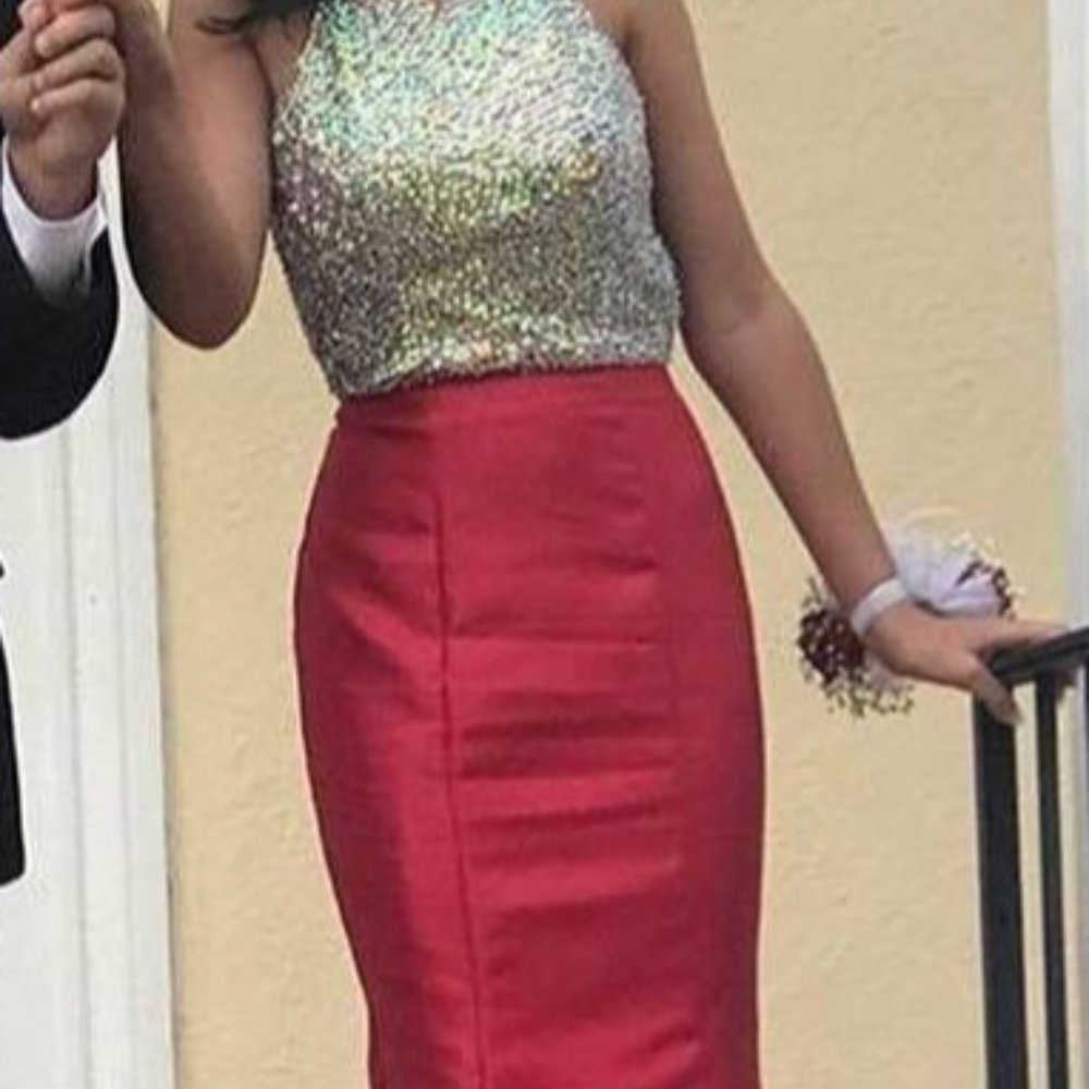 RED PROM/PAGEANT DRESS